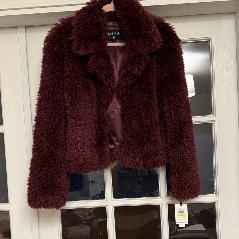 NWT Kensie Women's Deep Red Teddy Jacket